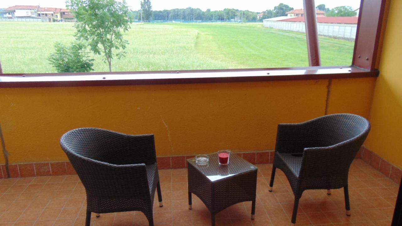 Turin Airport Hotel & Residence San Francesco al Campo Dış mekan fotoğraf
