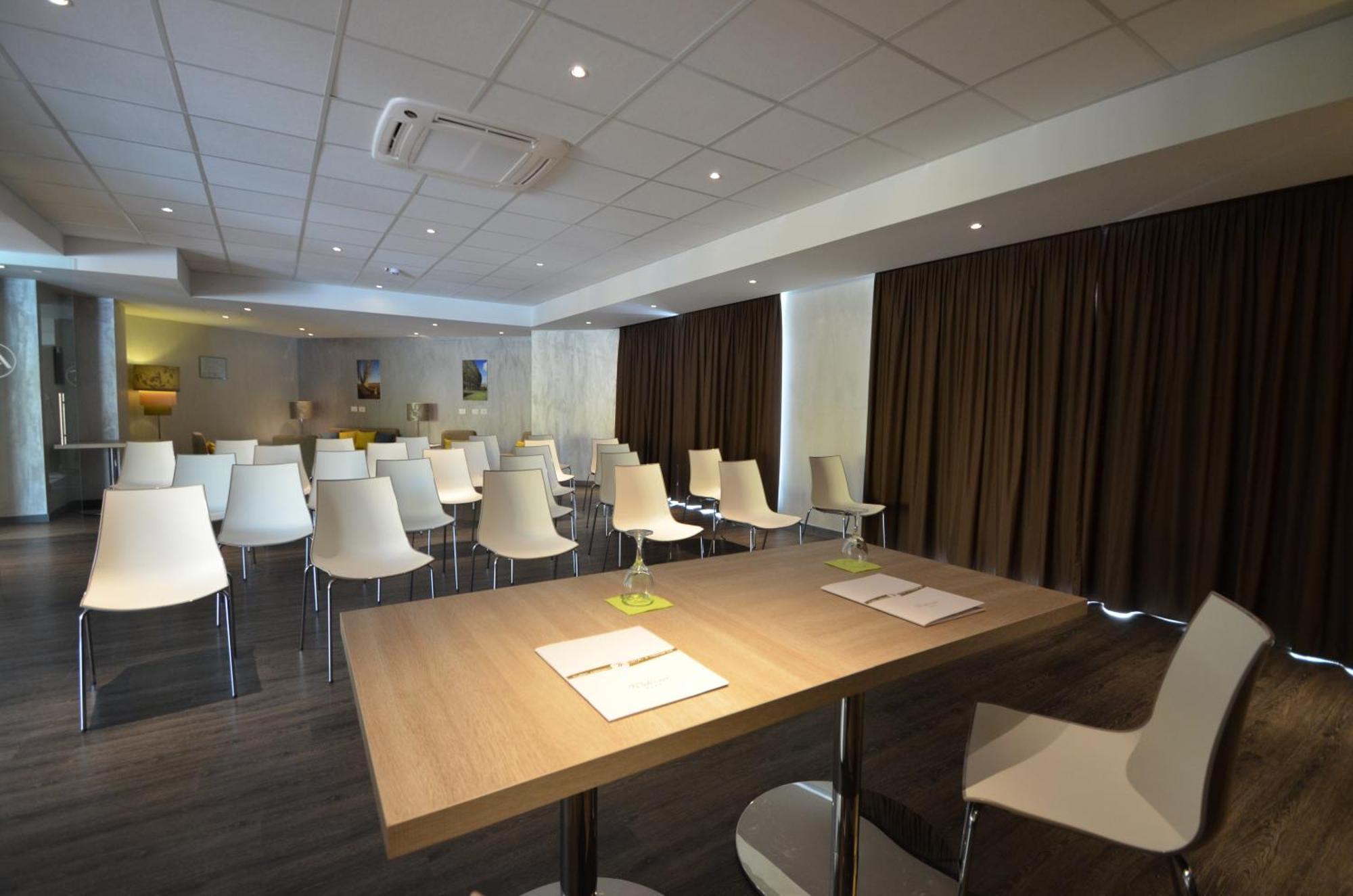 Turin Airport Hotel & Residence San Francesco al Campo Dış mekan fotoğraf